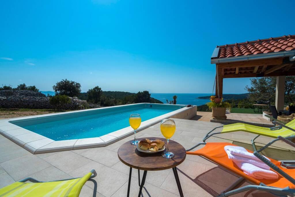 Isolated Paradise Adio Mare Милна Екстер'єр фото